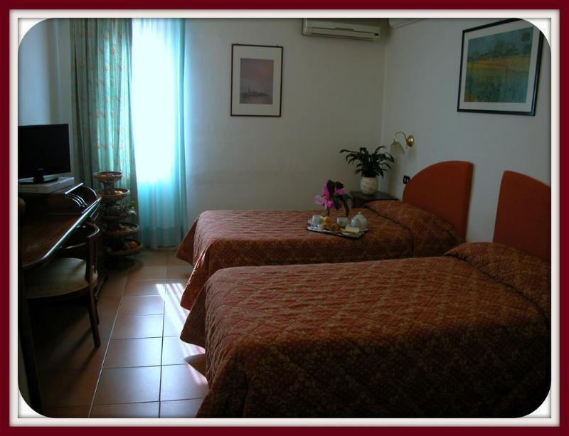 Hotel Ristorante Da Carlos Santa Maria Giudice Dış mekan fotoğraf