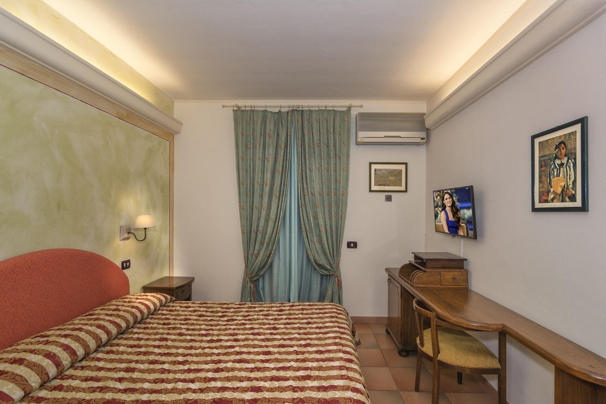 Hotel Ristorante Da Carlos Santa Maria Giudice Dış mekan fotoğraf