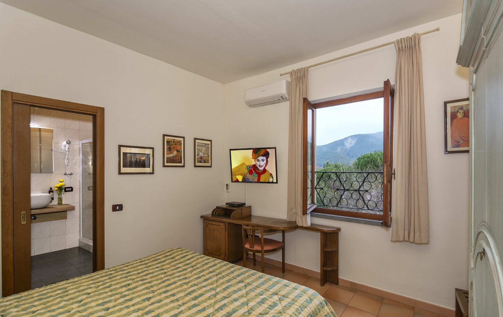 Hotel Ristorante Da Carlos Santa Maria Giudice Oda fotoğraf